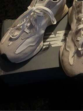 New Balance White & Gray Classic Sneakers